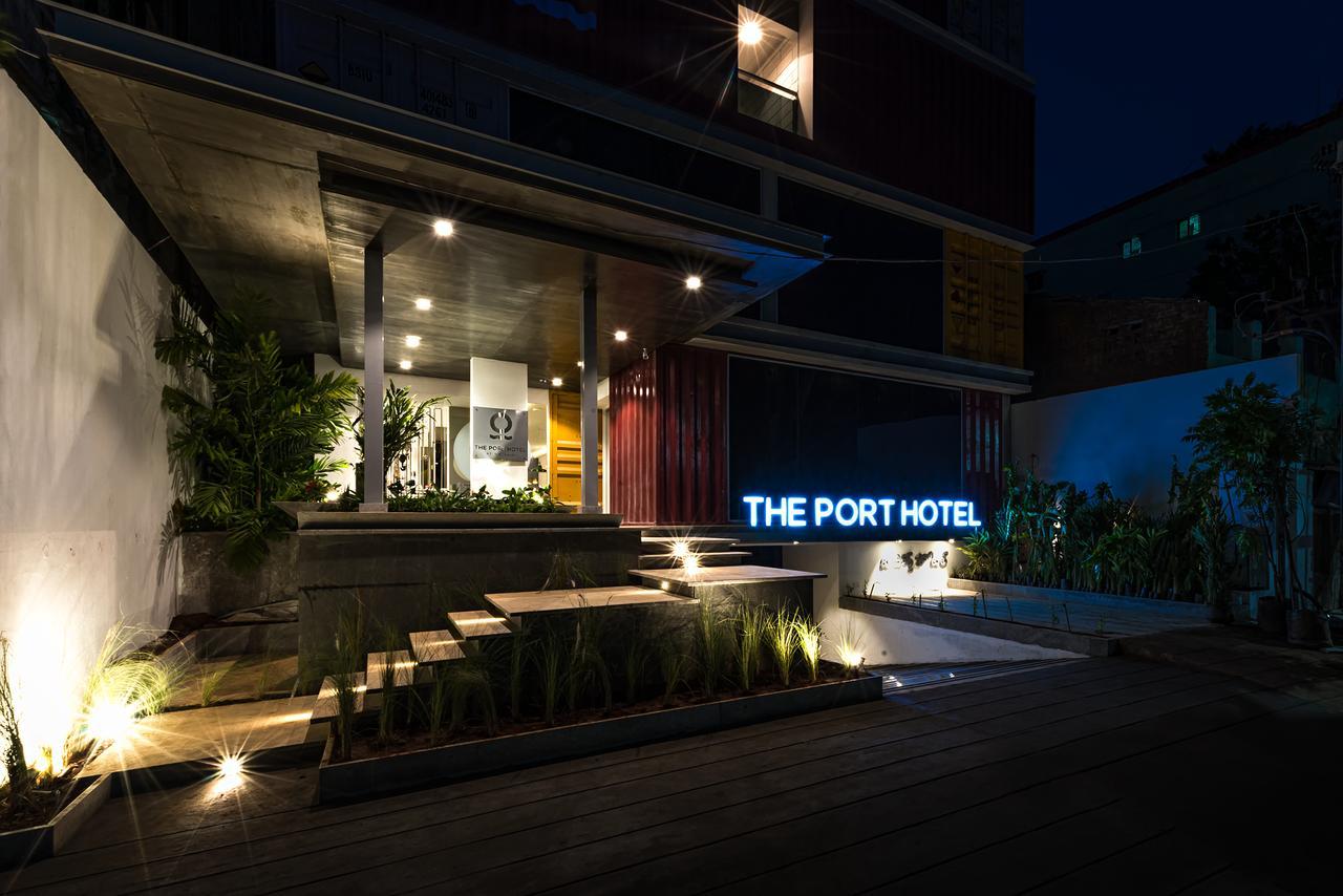The Port Hotel Визакхапатнам Екстериор снимка